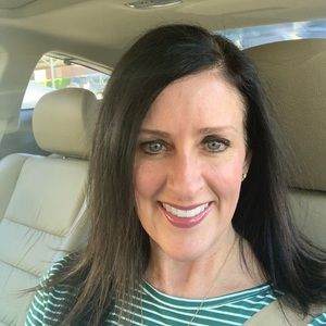 Meet your Posher, Regina